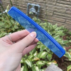 Vintage Blue Plastic Hair Comb USA Wide Purse Pocket Unbreakable‎ USED